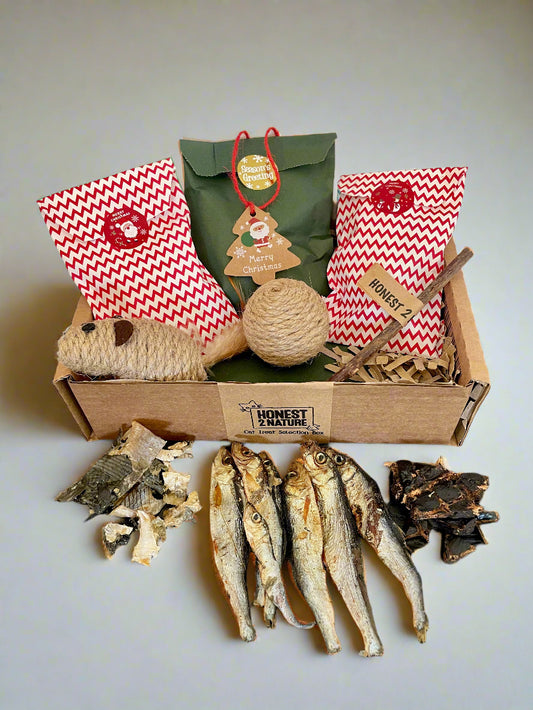 Cat Natural Treat XMAS Hamper