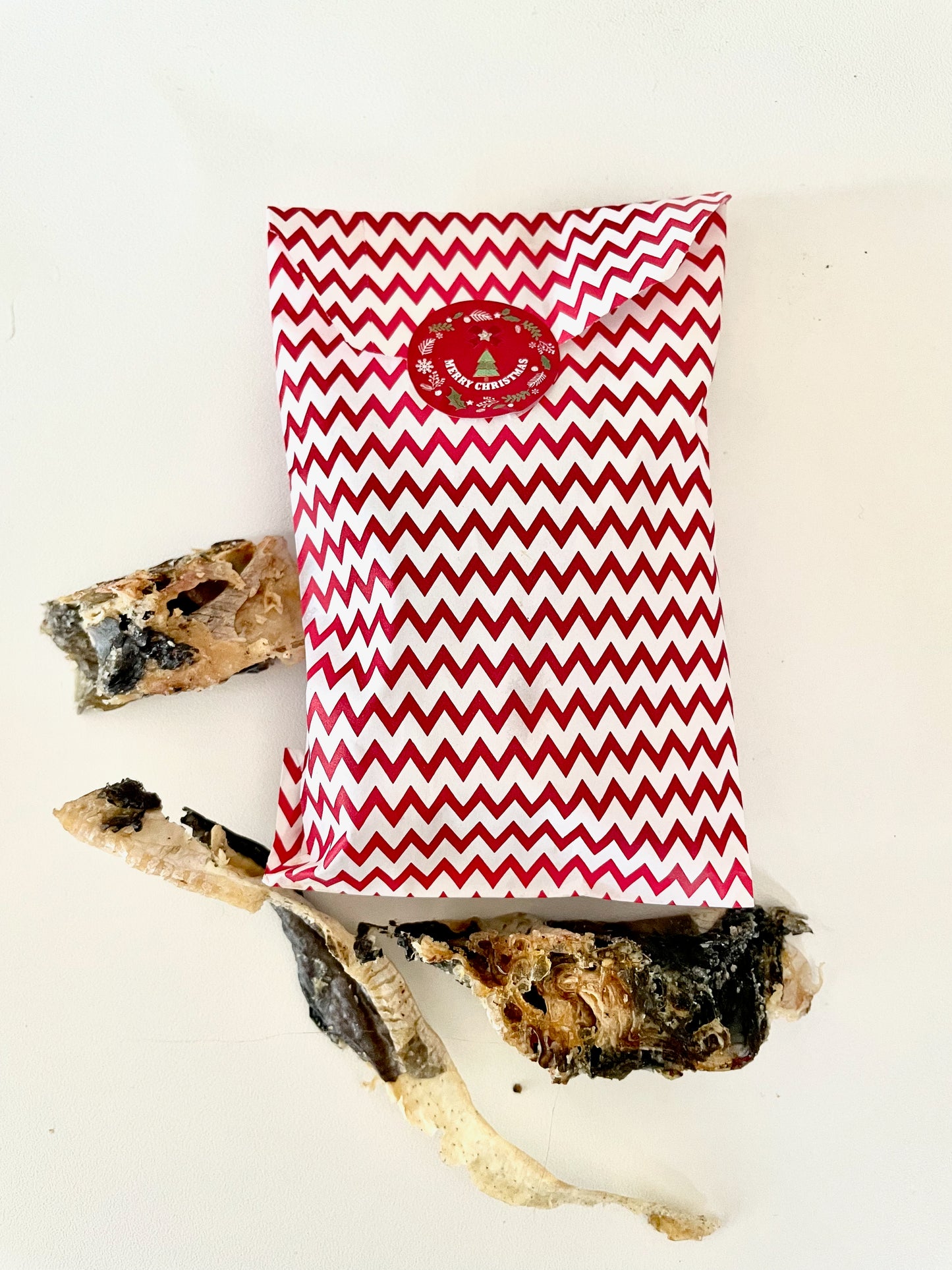 Xmas Natural Dog Treat Hamper with Toy and Tree Decoration [Small] - Honest2Nature