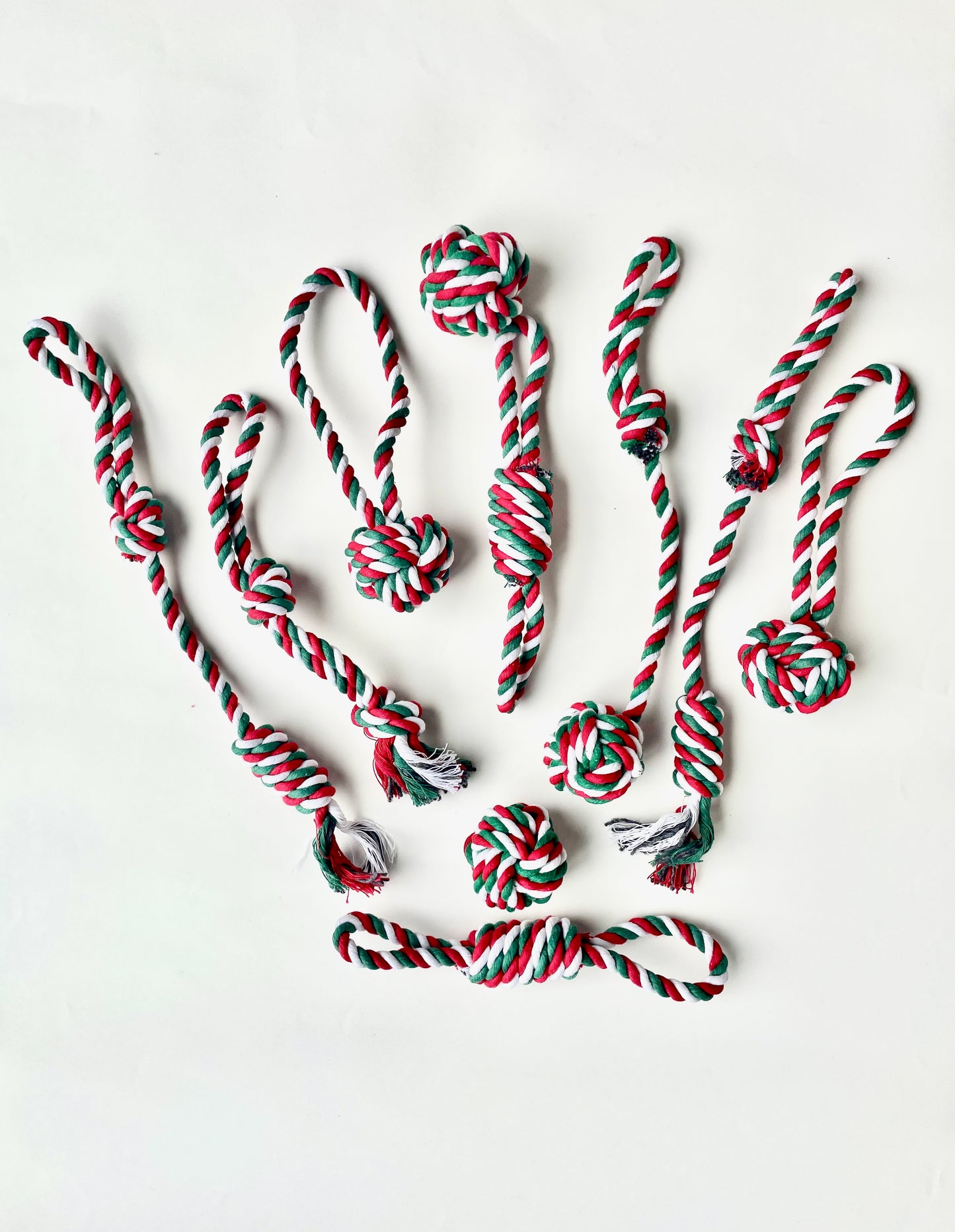 Xmas Natural Dog Treat Hamper with Toy and Tree Decoration [Large] - Honest2Nature